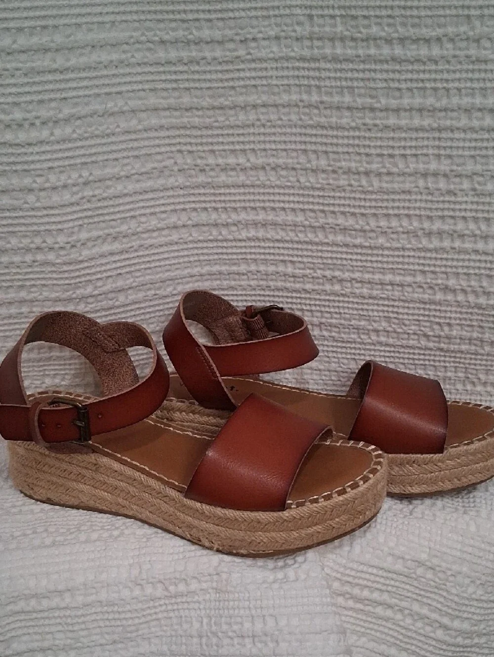 White Mountain Tan Brown Espadrille Platform Sandals